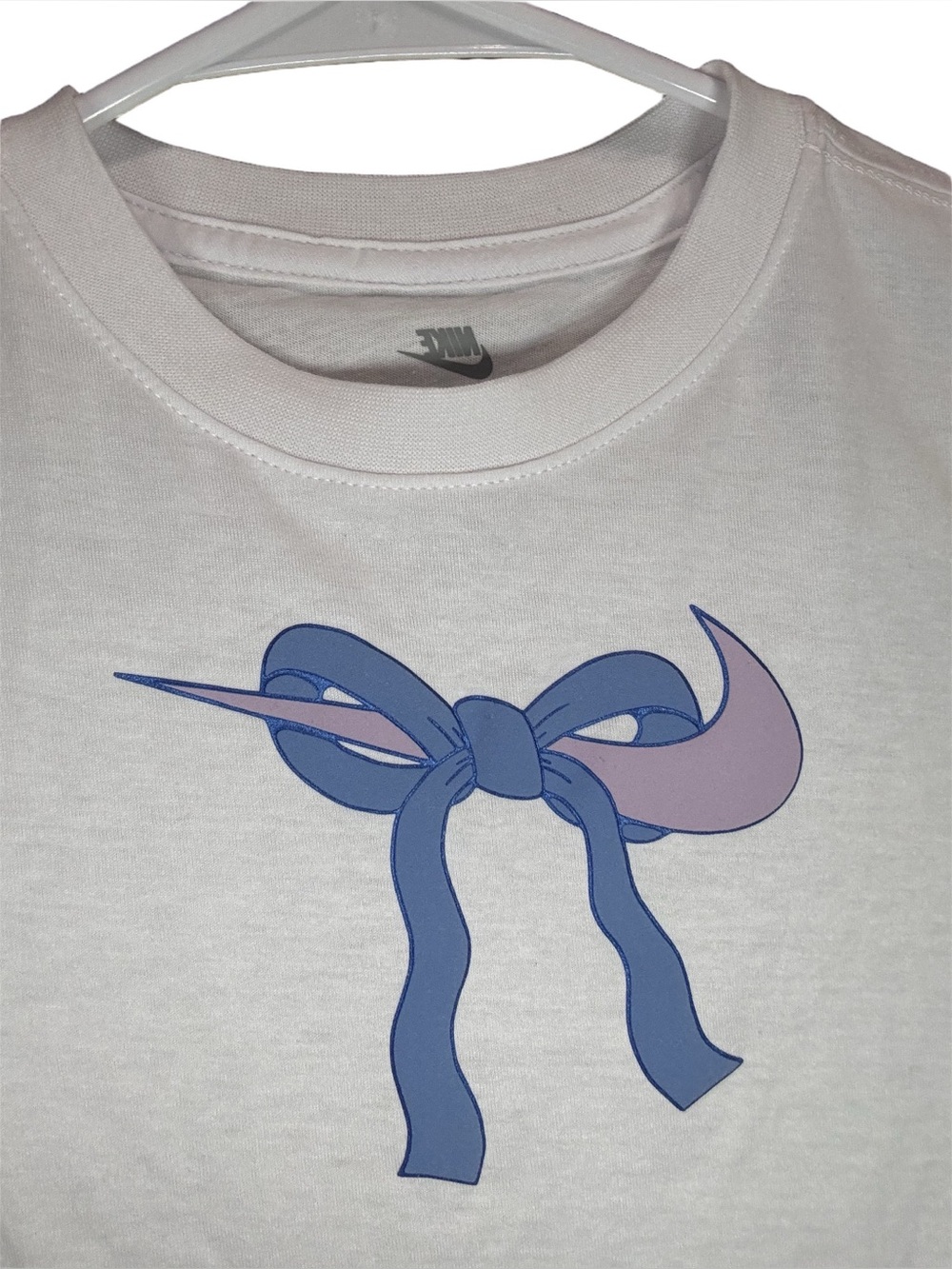 Children's White Nike Tee with Blue & Lavender Bow Graphic - Picture 3 of 4